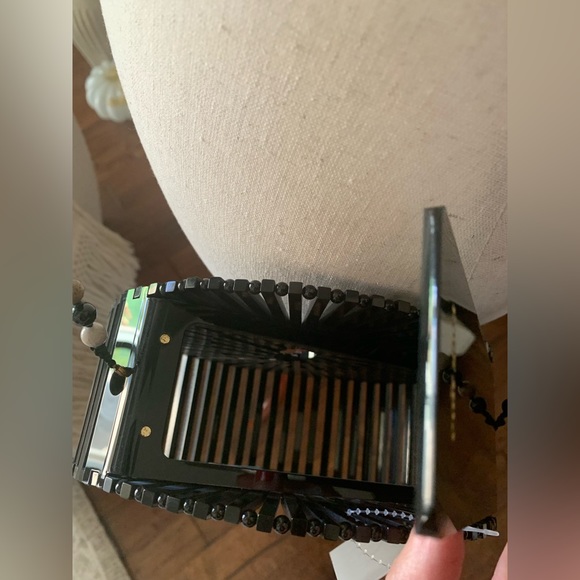 Cult Gaia Luna Circle Crossbody Bag acrylic new black tan - Picture 6 of 9